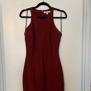 Elizabeth and James red dress